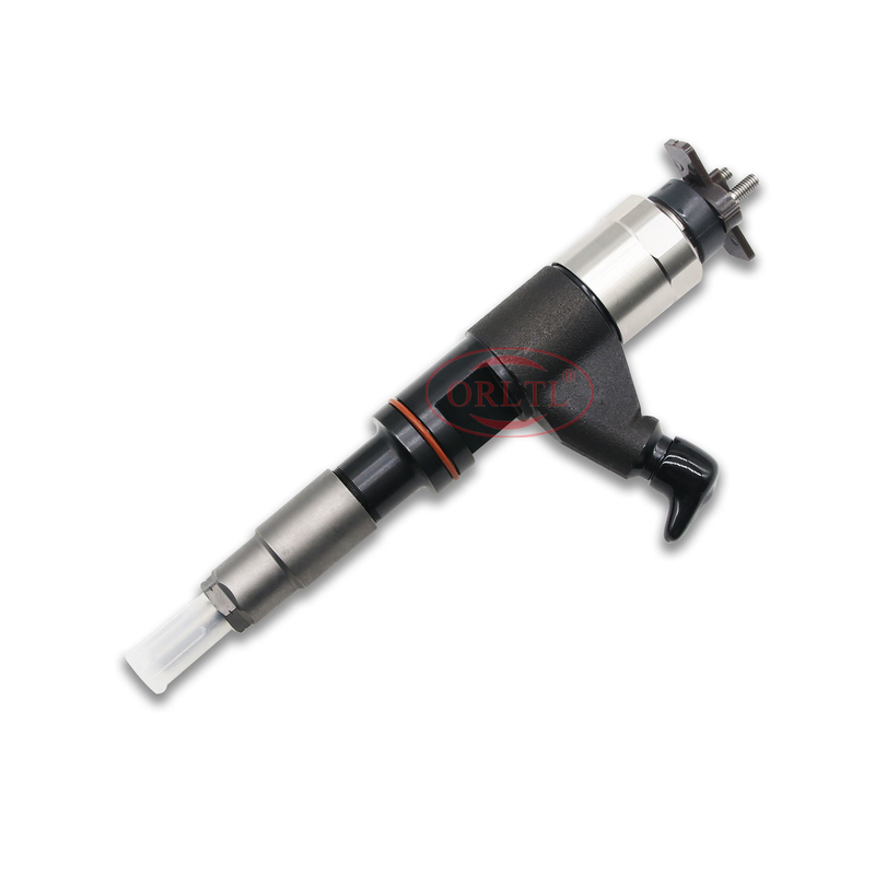 Инжектор дизельного топлива DCRI106200 095000-6205 095000 6205 Впрыск топлива Nozzle 0950006205 для Toyota Avensis 2.0